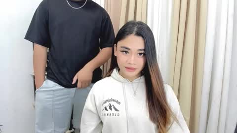 Snapshot of nhics_and_hades chatting on February 5, 1:10 am nhics and hades online show from February 5, 1:10 am