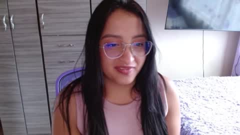 Dani online show from January 3, 9:47 pm
