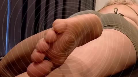 Snapshot of niatonoori chatting on February 5, 4:17 am Kim online show from February 5, 4:17 am