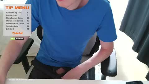 Snapshot of nice_dicknballs chatting on July 16, 9:15 am nice_dicknballs online show from July 16, 9:15 am