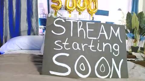 NICE AND SAVVY online show from October 12, 4:22 am