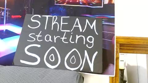 NICE AND SAVVY online show from April 19, 4:23 am