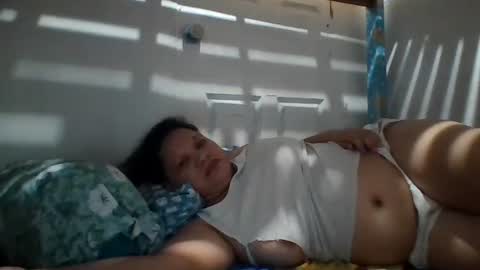 Snapshot of niceasianpussy chatting on February 12, 2:43 pm niceasianpussy online show from February 12, 2:43 pm