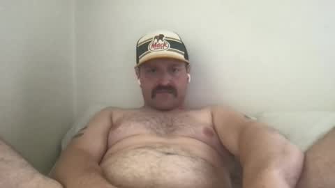 Snapshot of nicebuttniceguy chatting on April 18, 7:58 pm NiceButtNiceGuy online show from April 18, 7:58 pm