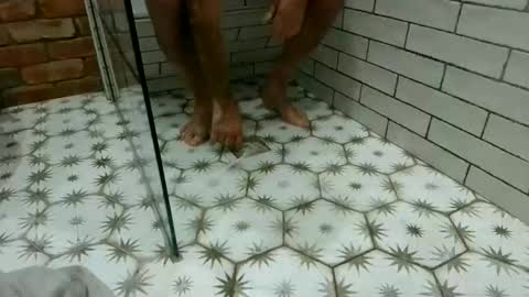 hot builder online show from October 26, 5:41 pm