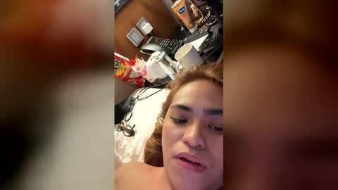 Snapshot of nicecream9486 chatting on June 2, 8:38 am nicecream9486 online show from June 2, 8:38 am