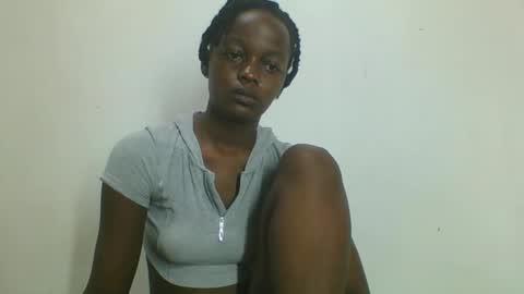 Snapshot of nicefantacy chatting on April 19, 4:17 pm nicefantacy online show from April 19, 4:17 pm