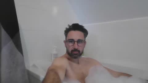 nicefrenchguy79 online show from December 1, 11:26 am