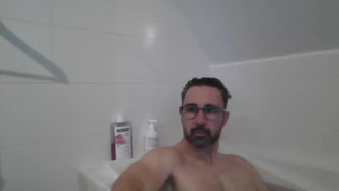 nicefrenchguy79 online show from December 2, 2:23 pm