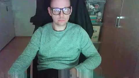 Snapshot of niceguyflo chatting on October 25, 2:08 am NiceGuyFlo online show from October 25, 2:08 am