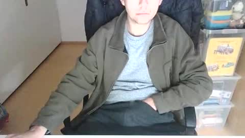 NiceGuyFlo online show from December 16, 1:21 am