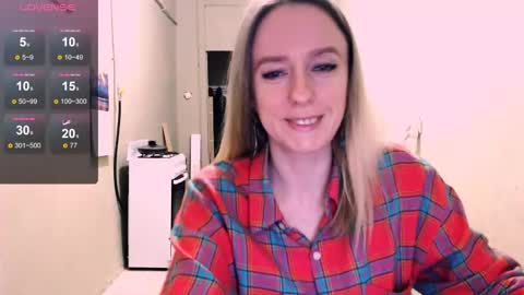 Snapshot of nicekat chatting on April 9, 8:58 pm Kathrine online show from April 9, 8:58 pm