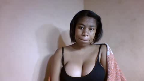 nicelly01 online show from July 9, 10:58 pm