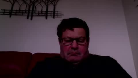 Snapshot of nicemank chatting on October 26, 3:40 pm Keith999 online show from October 26, 3:40 pm