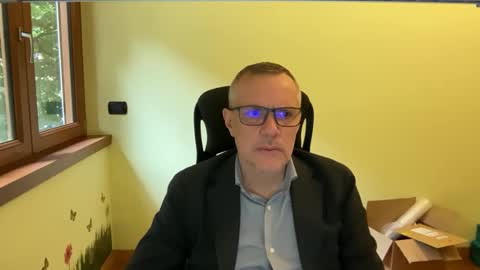 Snapshot of niceshy_71 chatting on May 29, 5:22 pm Andrew online show from May 29, 5:22 pm
