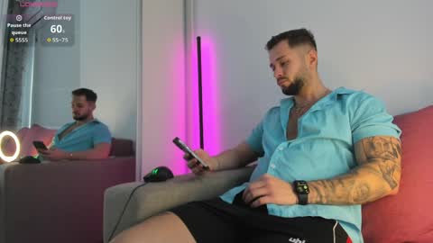 Nicholassx online show from April 4, 2:47 pm