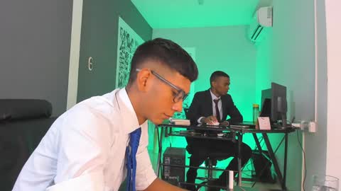 Nick online show from January 30, 10:19 pm