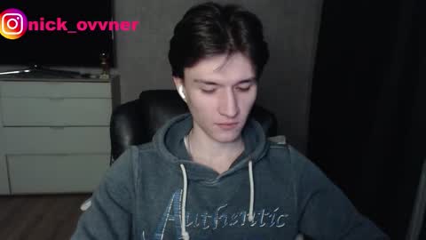 Snapshot of nick_owner chatting on March 12, 9:43 pm Nick online show from March 12, 9:43 pm