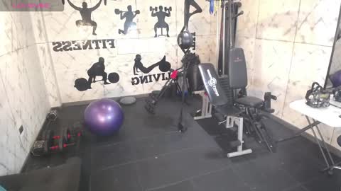 Nick  online show from November 7, 11:43 am