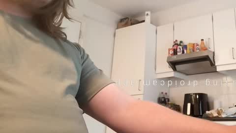 nick_x_b online show from April 18, 7:56 am