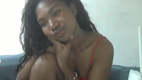 nickiqqyuu online show from May 14, 11:55 pm