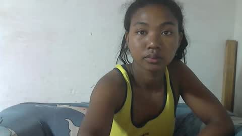 nickiqqyuu online show from May 21, 1:34 am