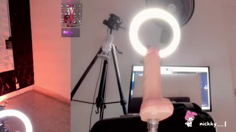 Nicky online show from February 1, 4:03 am