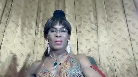 softnickla online show from November 15, 11:54 pm