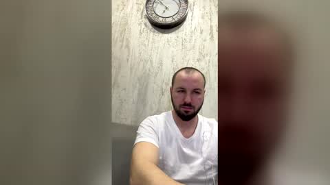 Julian online show from March 3, 12:06 am