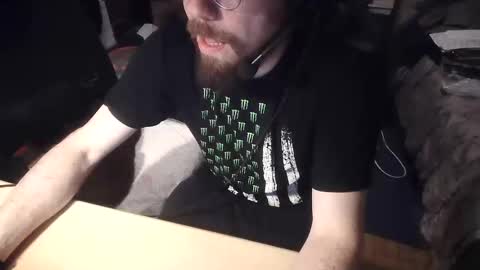 Snapshot of nickthebarbarian chatting on April 1, 3:42 pm Thomas Jefferson online show from April 1, 3:42 pm