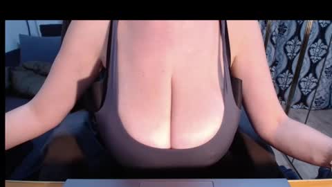 Nicky online show from February 7, 7:45 am