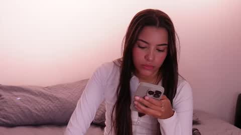 Snapshot of nicky_and_blake chatting on March 3, 6:44 pm nicky and blake online show from March 3, 6:44 pm