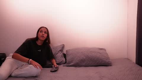 Snapshot of nicky_and_blake chatting on March 4, 11:11 pm nicky and blake online show from March 4, 11:11 pm