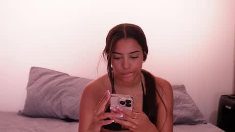 Snapshot of nicky_and_blake chatting on March 10, 8:56 pm nicky and blake online show from March 10, 8:56 pm