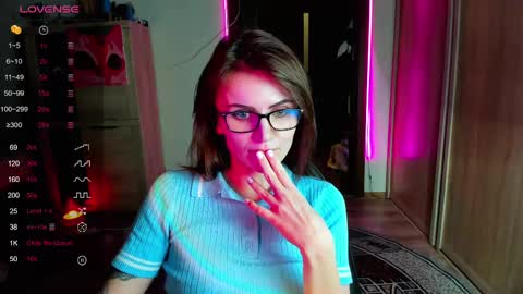 Snapshot of nicky_weekends chatting on March 1, 12:39 am Nicky Weekends online show from March 1, 12:39 am