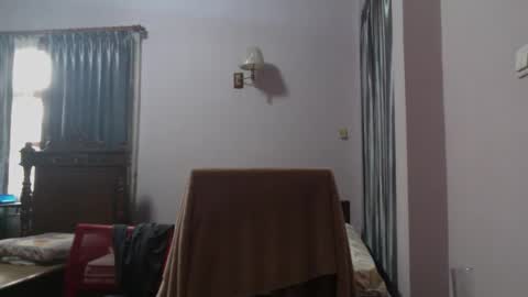 Snapshot of nickyang75 chatting on December 13, 12:53 am nickyang75 online show from December 13, 12:53 am