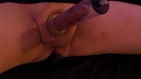 Snapshot of nicle12 chatting on October 24, 7:10 pm nicle12 online show from October 24, 7:10 pm