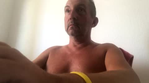 Snapshot of nico181969 chatting on August 3, 4:33 pm Nico online show from August 3, 4:33 pm