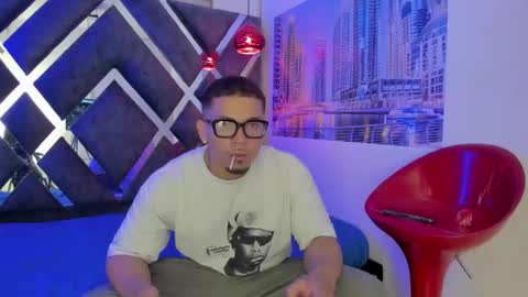 Snapshot of nico_blaze7 chatting on February 3, 7:52 pm nico_blaze7 online show from February 3, 7:52 pm