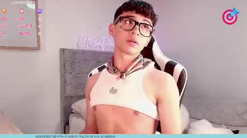 Snapshot of nico_prince chatting on July 8, 10:25 pm nico online show from July 8, 10:25 pm