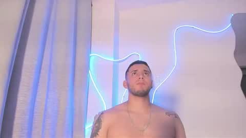 Nicolas online show from February 3, 7:24 am