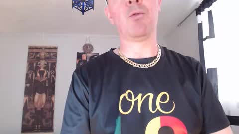 Snapshot of nicoainsworth chatting on March 28, 12:49 pm nicoainsworth online show from March 28, 12:49 pm