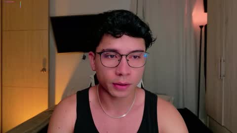 Snapshot of nicocruzz chatting on September 11, 11:21 am Nico Cruz online show from September 11, 11:21 am