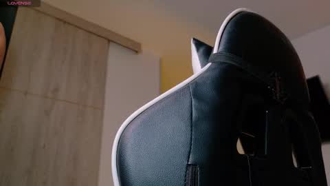 Snapshot of nicocruzz chatting on September 12, 11:43 am Nico Cruz online show from September 12, 11:43 am