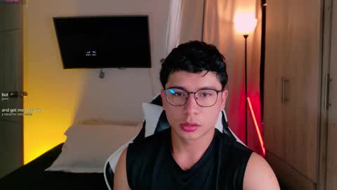 Snapshot of nicocruzz chatting on September 16, 11:33 am Nico Cruz online show from September 16, 11:33 am