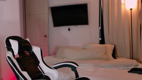 Snapshot of nicocruzz chatting on September 20, 11:39 pm Nico Cruz online show from September 20, 11:39 pm