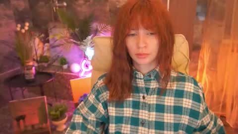 Nicol Moonn online show from February 4, 7:25 am