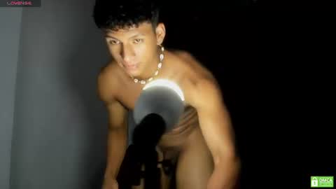 Snapshot of nicolas_athleticboy chatting on August 1, 8:08 pm Nicolas online show from August 1, 8:08 pm