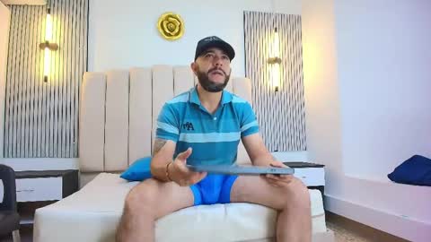 NICOLAS online show from May 19, 12:11 pm