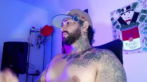 nicolas online show from May 9, 5:23 am
